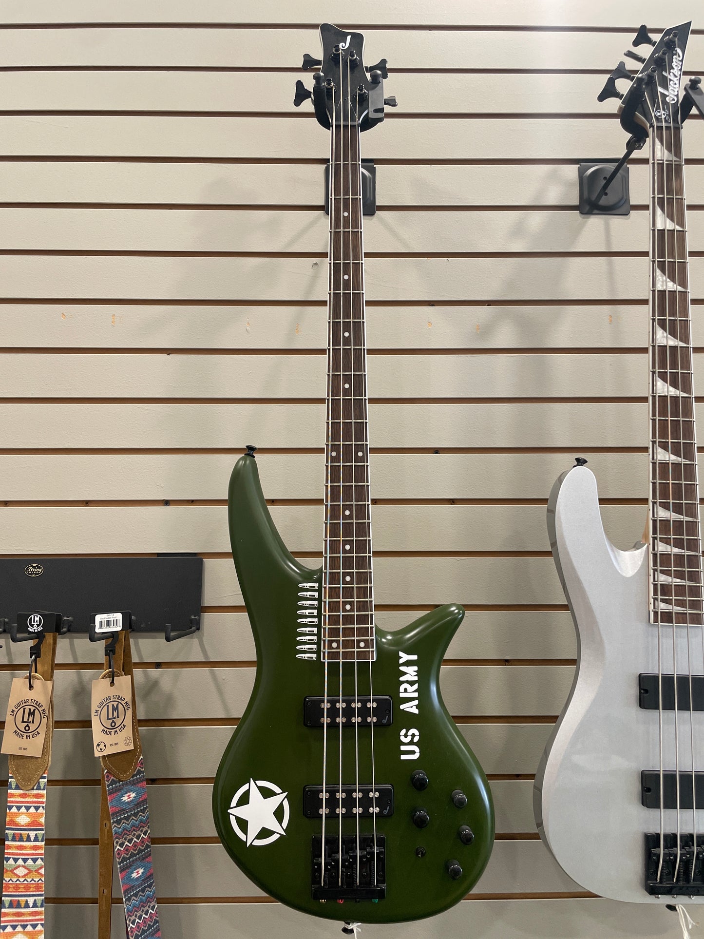 Jackson Spectra Bass