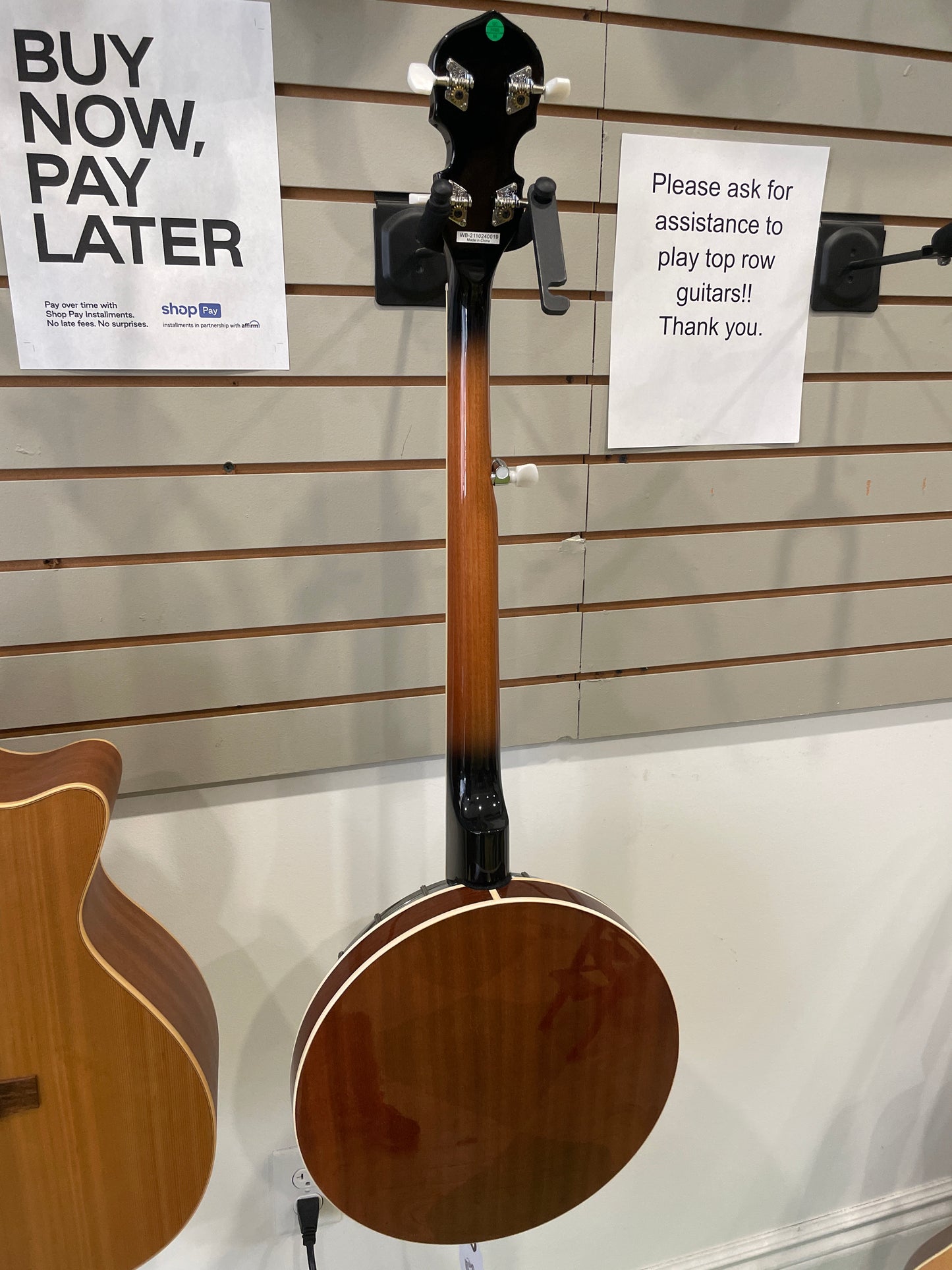 Rocky Top 18 Bracket Banjo
