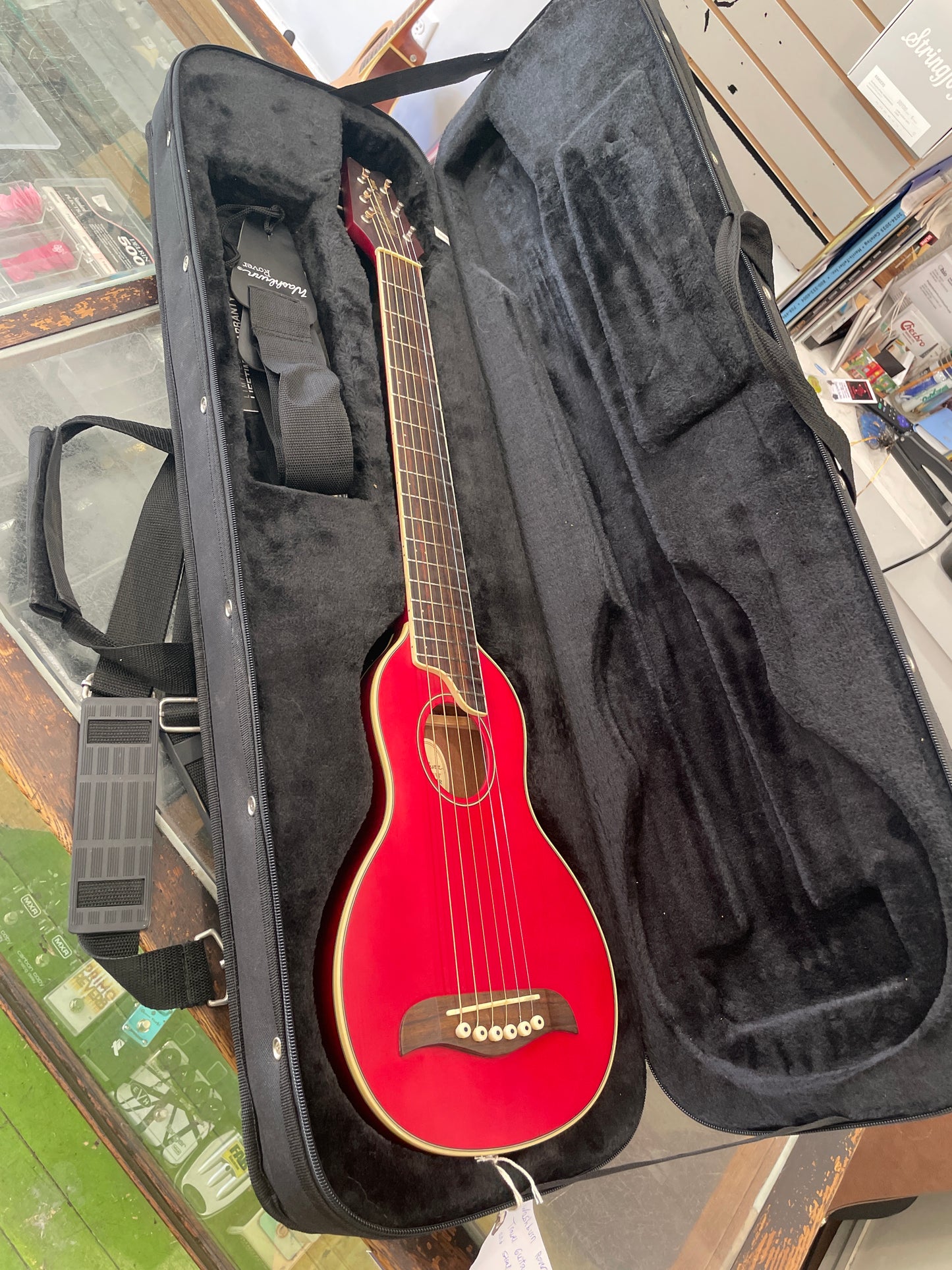 Washburn Rover Travel Guitar