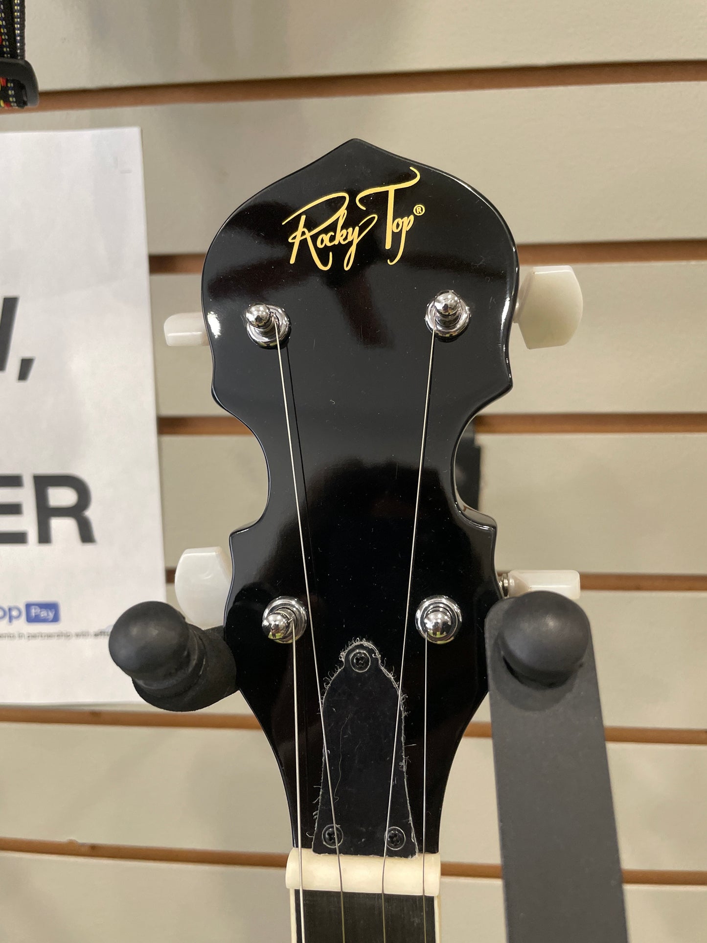 Rocky Top 18 Bracket Banjo
